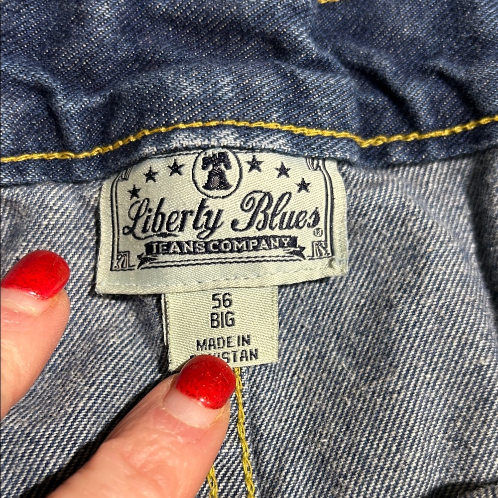 Men's Blue Jean Shorts - Picture 2 of 4